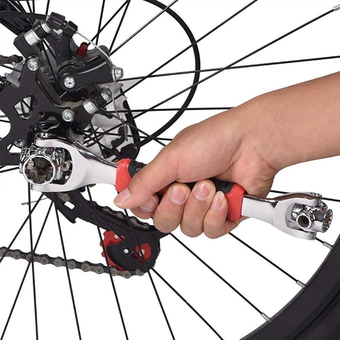 🔧 8-in-1 Universal Socket Wrench – 360° Rotating Tool